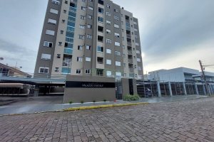 Apartamento com 58m², 2 dormitórios, 1 vaga, no bairro Planalto em Caxias do Sul para Alugar