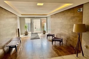Apto Mobiliado com 41m², 1 dormitório, no bairro Petrópolis em Caxias do Sul para Alugar