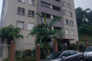 Apartamento com 85m², 2 dormitórios, 1 vaga, no bairro Nossa Senhora de Lourdes em Caxias do Sul para Comprar