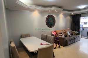 Apartamento com 85m², 2 dormitórios, 1 vaga, no bairro Nossa Senhora de Lourdes em Caxias do Sul para Comprar
