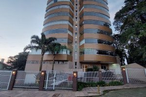 Apartamento com 160m², 3 dormitórios, 3 vagas, no bairro Jardim América em Caxias do Sul para Comprar