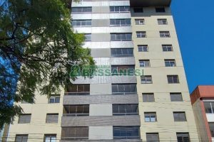 Apto Mobiliado com 95m², 2 dormitórios, 2 vagas, no bairro São Pelegrino em Caxias do Sul para Alugar