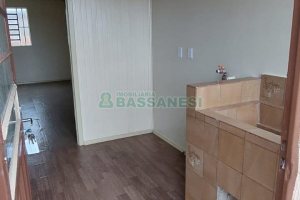 Casa com 60m², 2 dormitórios, no bairro Jardim das Hortências em Caxias do Sul para Alugar