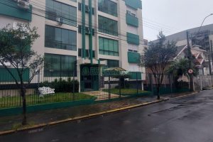 Apto Mobiliado com 120m², 2 dormitórios, 1 vaga, no bairro São Pelegrino em Caxias do Sul para Alugar
