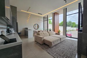 Casa com 330m², 4 dormitórios, 6 vagas, no bairro Monte Bérico em Caxias do Sul para Alugar ou Comprar