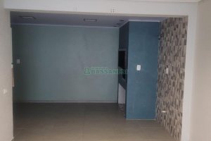 Sobrado com 104m², 3 dormitórios, 2 vagas, no bairro Santa Lúcia em Caxias do Sul para Comprar