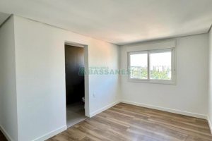 Apartamento com 154m², 3 dormitórios, 3 vagas, no bairro Madureira em Caxias do Sul para Comprar