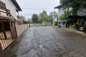 Pavilhão com 800m², no bairro Desvio Rizzo em Caxias do Sul para Alugar