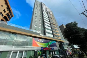 Apartamento com 92m², 3 dormitórios, 2 vagas, no bairro Rio Branco em Caxias do Sul para Alugar ou Comprar