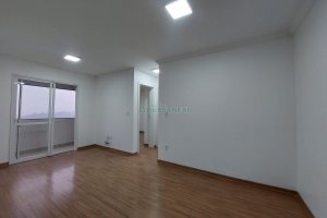 Apartamento com 57m², 2 dormitórios, 1 vaga, no bairro Santa Catarina em Caxias do Sul para Alugar