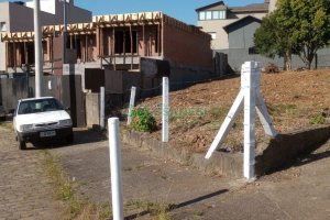 Terreno com 335m², no bairro Jardim América em Caxias do Sul para Comprar
