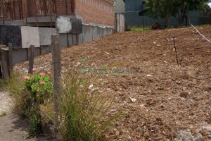 Terreno com 335m², no bairro Jardim América em Caxias do Sul para Comprar