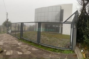 Pavilhão com 346m², no bairro Diamantino em Caxias do Sul para Alugar