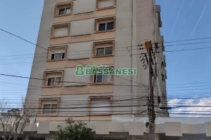 Apartamento com 51m², 2 dormitórios, no bairro Centro em Caxias do Sul para Comprar