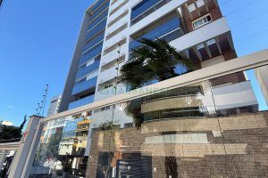 Apto Mobiliado com 165m², 3 dormitórios, 3 vagas, no bairro Panazzolo em Caxias do Sul para Alugar