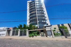 Apto Mobiliado com 110m², 2 dormitórios, 2 vagas, no bairro Lourdes em Caxias do Sul para Alugar