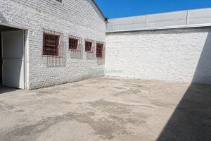 Pavilhão com 308m², no bairro Santa Catarina em Caxias do Sul para Alugar
