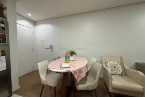 Apartamento com 70m², 2 dormitórios, 1 vaga, no bairro Kayser em Caxias do Sul para Alugar
