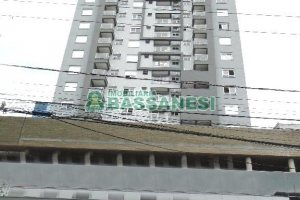 Apto Mobiliado, 1 dormitório, no bairro Lourdes em Caxias do Sul para Alugar