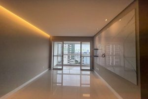 Apartamento com 165m², 3 dormitórios, 2 vagas, no bairro Universitário em Caxias do Sul para Alugar