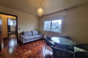 Apto Mobiliado com 80m², 2 dormitórios, 1 vaga, no bairro Centro em Caxias do Sul para Alugar