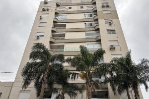 Apto Mobiliado com 72m², 2 dormitórios, 2 vagas, no bairro Vinhedos em Caxias do Sul para Alugar