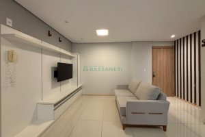 Apto Mobiliado com 72m², 2 dormitórios, 2 vagas, no bairro Vinhedos em Caxias do Sul para Alugar