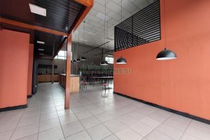 Pavilhão com 670m², no bairro Charqueadas em Caxias do Sul para Alugar