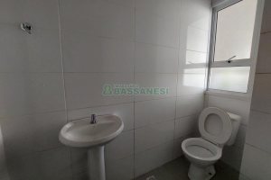 Pavilhão com 350m², no bairro Charqueadas em Caxias do Sul para Alugar