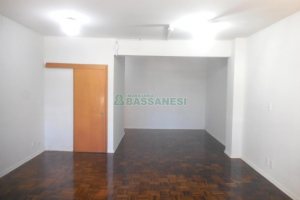 Sala com 65m², no bairro Centro em Caxias do Sul para Alugar