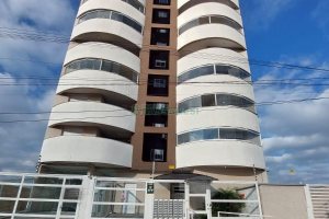 Apartamento com 56m², 2 dormitórios, 1 vaga, no bairro Pioneiro em Caxias do Sul para Alugar
