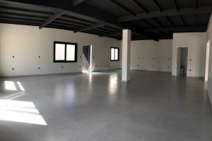 Loja com 120m², 3 vagas, no bairro Pio X em Caxias do Sul para Alugar