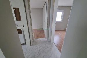 Apartamento com 53m², 2 dormitórios, 1 vaga, no bairro Vila Verde em Caxias do Sul para Alugar