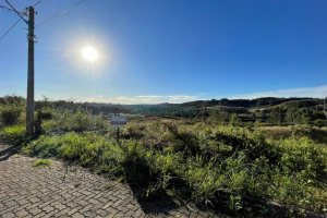 Terreno com 360m², no bairro Monte Bérico em Caxias do Sul para Comprar