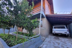 Casa com 366m², 5 dormitórios, 3 vagas, no bairro Desvio Rizzo em Caxias do Sul para Alugar
