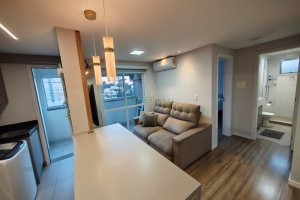 Apartamento com 72m², 2 dormitórios, 1 vaga, no bairro Vila Verde em Caxias do Sul para Comprar