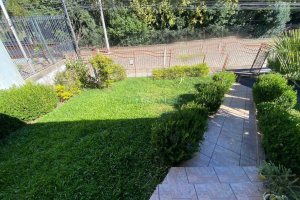 Casa Mobiliada com 90m², 3 dormitórios, 3 vagas, no bairro Desvio Rizzo em Caxias do Sul para Alugar