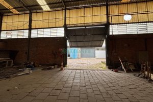 Pavilhão com 1000m², no bairro Sagrada Família em Caxias do Sul para Alugar