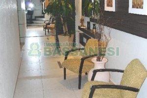 Apartamento com 55m², 2 dormitórios, 1 vaga, no bairro Nossa Senhora da Saúde em Caxias do Sul para Alugar