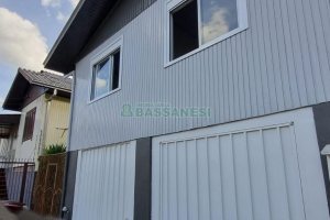 Casa Mobiliada com 157m², 3 dormitórios, 3 vagas, no bairro Bela Vista em Caxias do Sul para Alugar