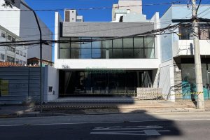 Loja com 350m², no bairro Centro em Caxias do Sul para Alugar