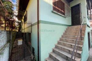 Casa Comercial com 166m², 3 dormitórios, 1 vaga, no bairro Exposição em Caxias do Sul para Comprar