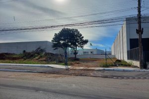 Pavilhão com 2400m², no bairro Desvio Rizzo em Caxias do Sul para Alugar
