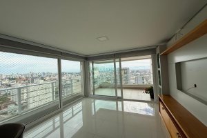 Apartamento com 137m², 3 dormitórios, 2 vagas, no bairro Madureira em Caxias do Sul para Comprar