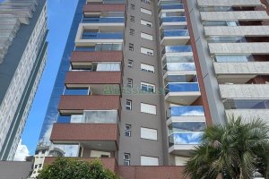 Apartamento com 125m², 3 dormitórios, 3 vagas, no bairro São Leopoldo em Caxias do Sul para Comprar
