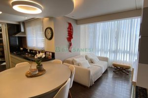 Apartamento com 107m², 2 dormitórios, 1 vaga, no bairro Madureira em Caxias do Sul para Comprar
