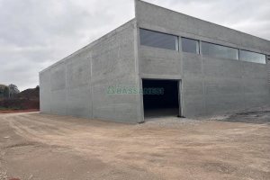 Pavilhão com 720m², no bairro Sanvitto em Caxias do Sul para Alugar
