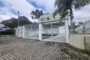 Loja com 220m², no bairro De Lazzer em Caxias do Sul para Alugar