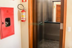 Apartamento com 295m², 3 dormitórios, 2 vagas, no bairro Panazzolo em Caxias do Sul para Comprar