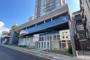 Loja com 168m², no bairro Lourdes em Caxias do Sul para Comprar